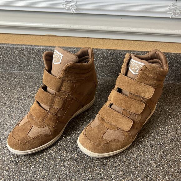 SKCH+3 Skechers Womens Sz 9.5 Brown Suede Hidden Wedge Comfort Casual Ankle Boot - Picture 3 of 10